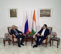 Droit dans les yeux / Alexey Saltykov, Ambassadeur de la Fédération de Russie en Côte d'Ivoire